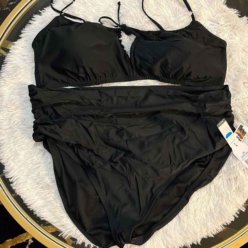 🍀New with tags! 3X black 2 piece swimwear